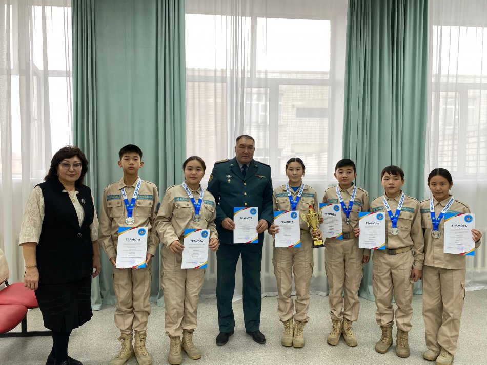 “Жас сарбаз”6-7 сыныптары арасында аймақтық әскери-қолданбалы спорт түрінен сайыс