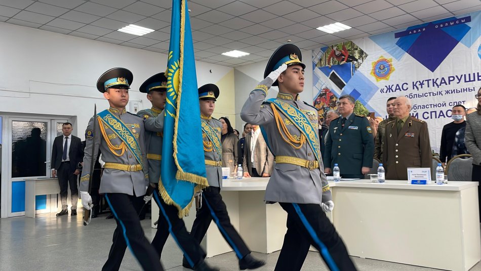 «Жас сарбаздар» мамандандырылған сыныбы